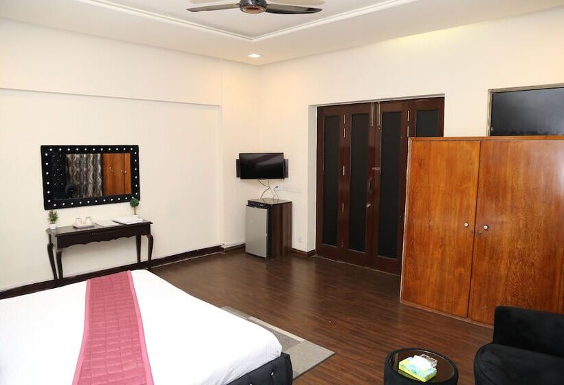 هتل The Westin Suites