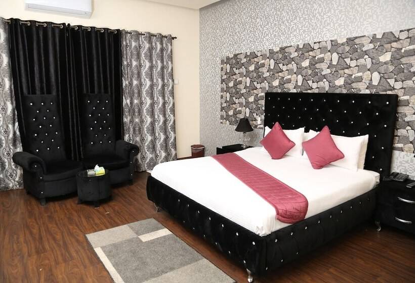 هتل The Westin Suites