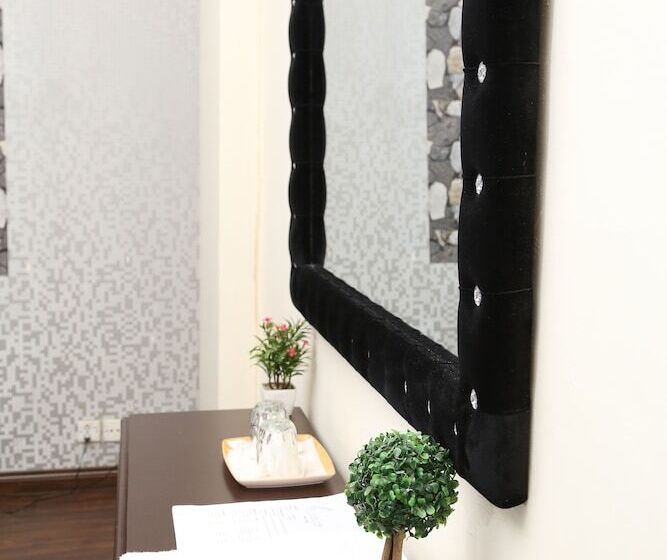 هتل The Westin Suites