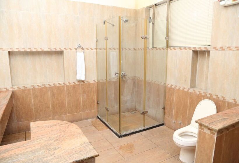 هتل The Westin Suites