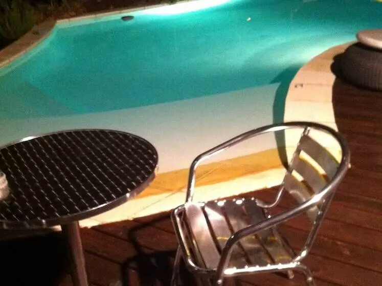 پانسیون Araucaria