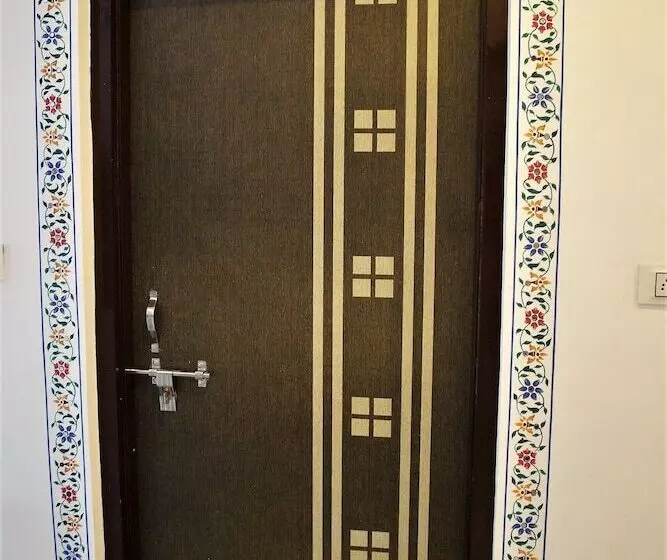 ペンション Rising Shemesh Home Stay