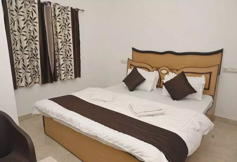 ペンション Rising Shemesh Home Stay