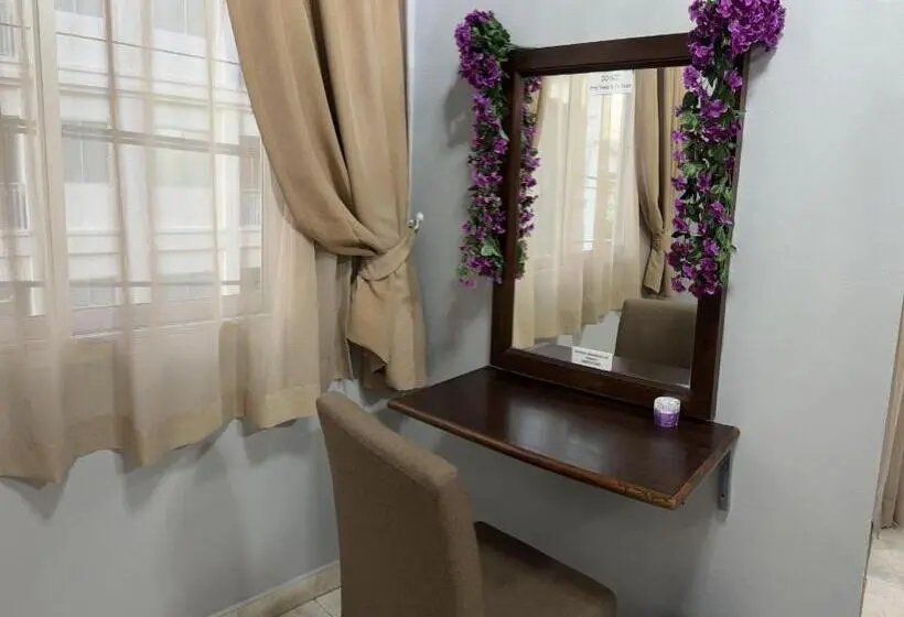 هتل S A F E Residence Patong