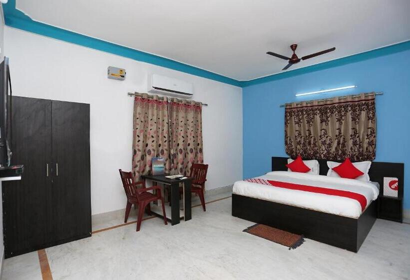 هتل Oyo 15504 Maa Banadurga Guest House