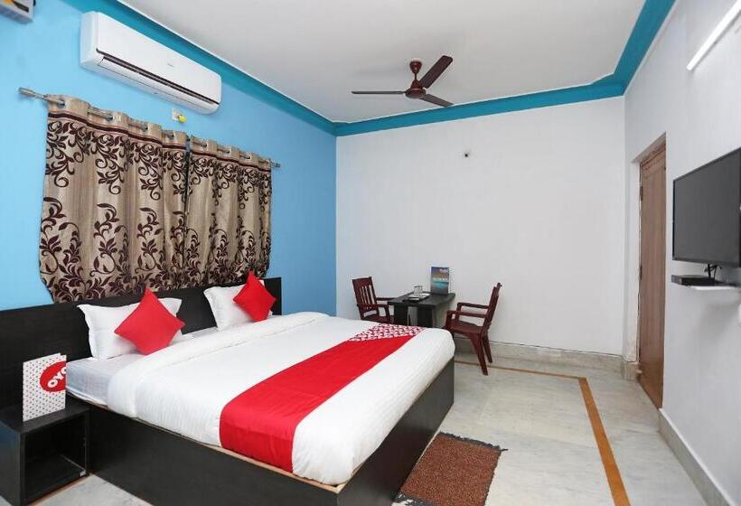 هتل Oyo 15504 Maa Banadurga Guest House