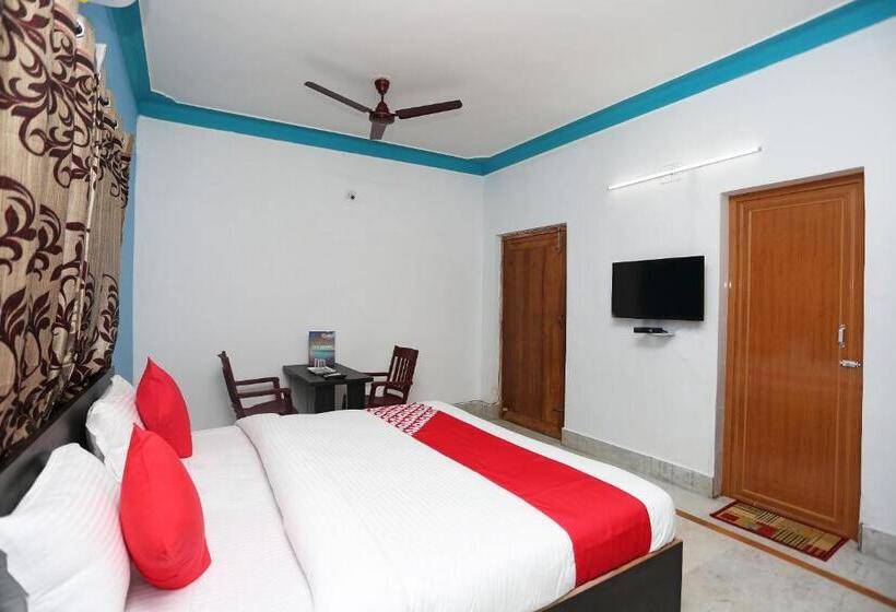 هتل Oyo 15504 Maa Banadurga Guest House
