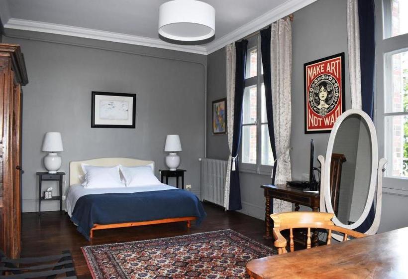 민박 Manoir Des Tuileries Du Buisson