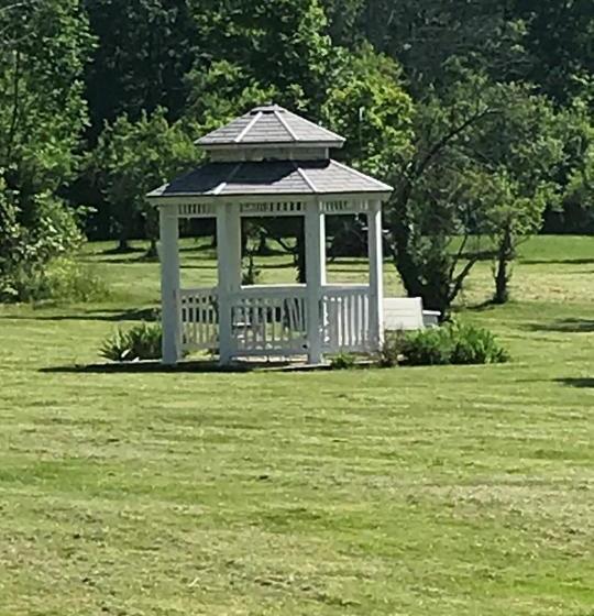 Martha's Vineyard B & B