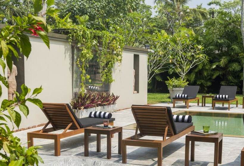 膳宿费 Monara House, Talpe