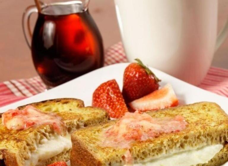 膳宿费 Monara House, Talpe