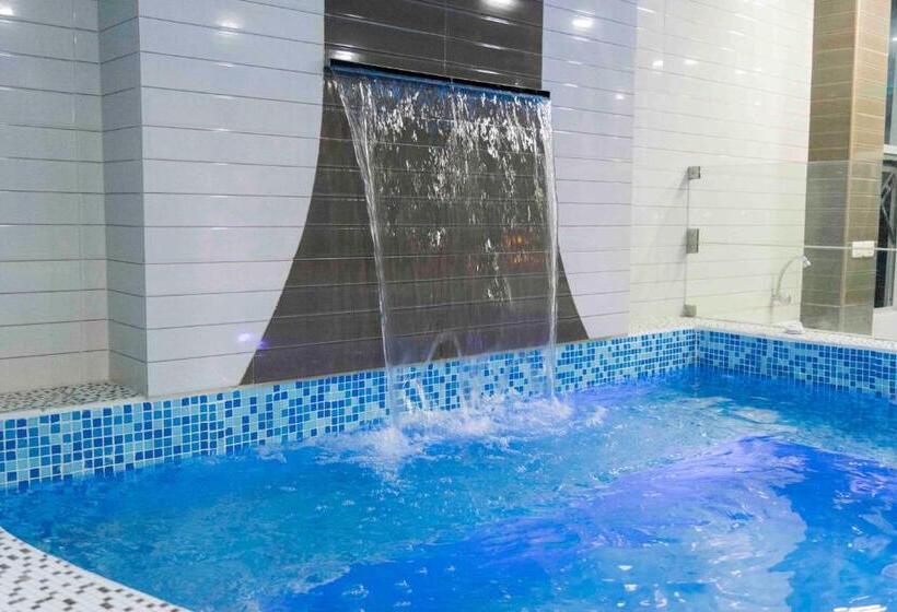 فندق Hospedaje Las Tres Regiones