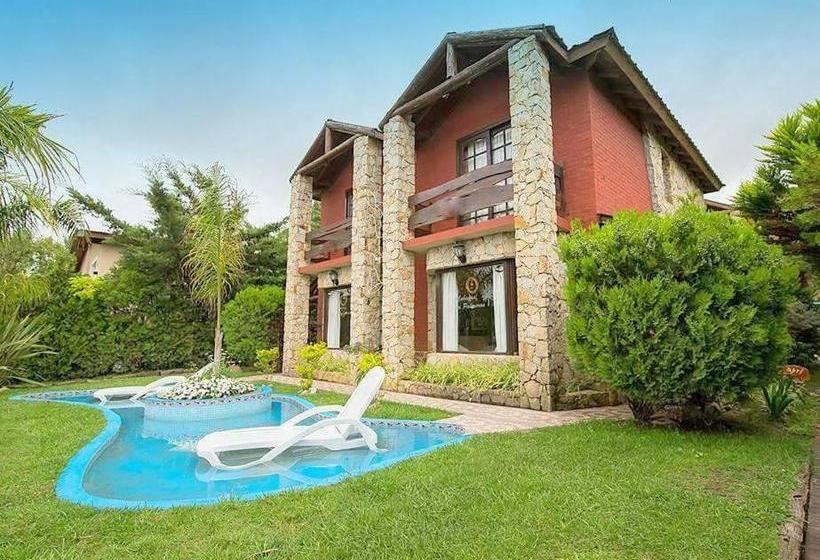 هاستل Costa Palmera