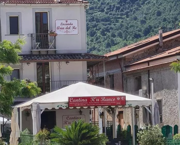 Retkeilymaja Locanda Aria Del Re