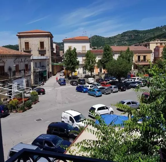 Retkeilymaja Locanda Aria Del Re