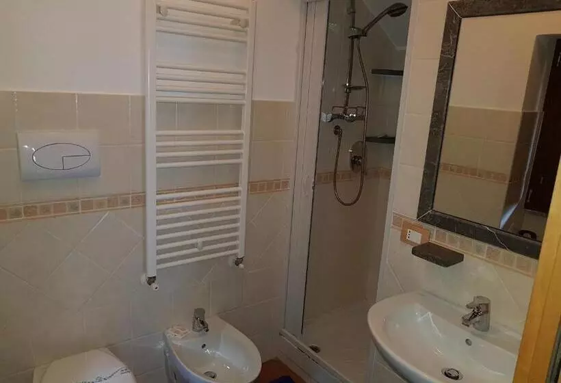 Retkeilymaja Locanda Aria Del Re