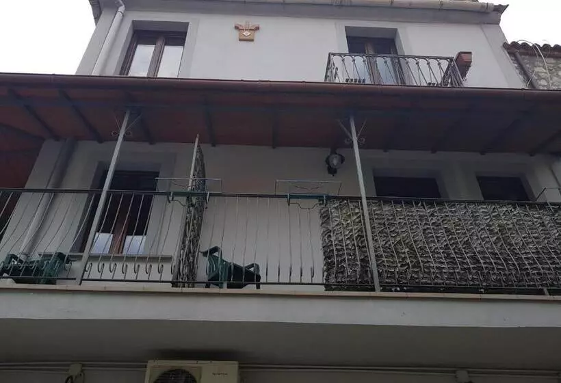 Retkeilymaja Locanda Aria Del Re