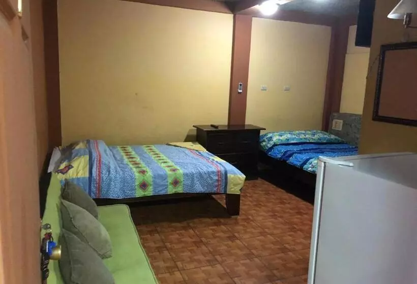 هتل Cabinas Yolymar