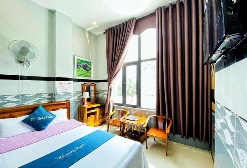 هتل Phi Hùng