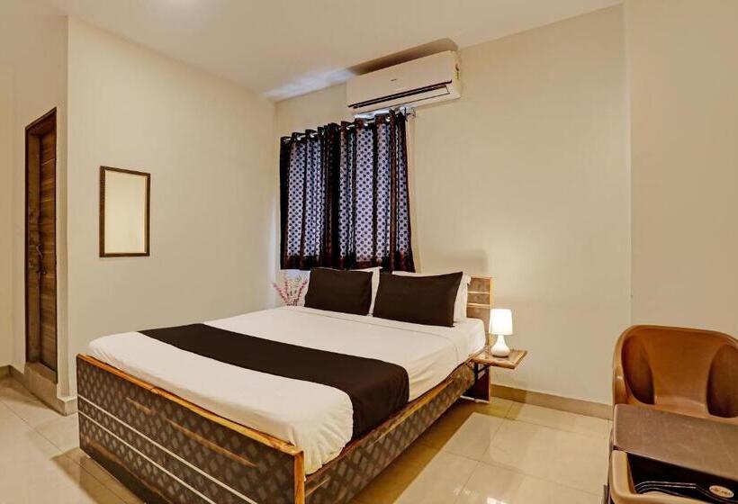Hotel Super Capital O Saharsh Grand Near Shilparamam