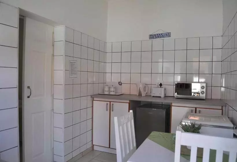 پانسیون Timo's Guesthouse Accommodation