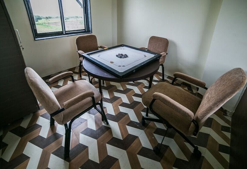 منتجع Rnb Select Saanvi