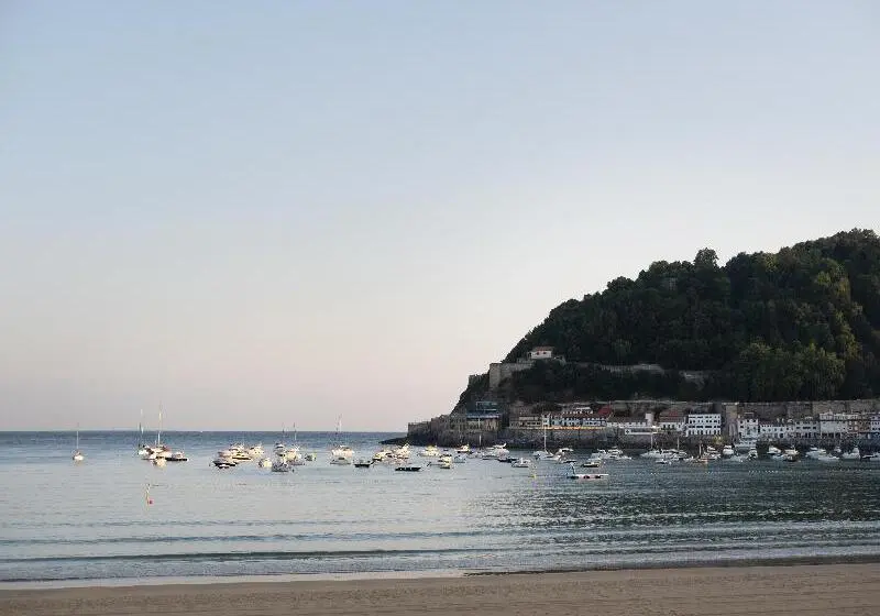 ホテル Eurostars Villa Itziar