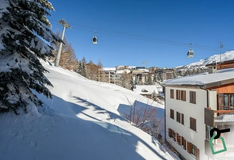ホテル Hotiday Sestriere Ski Run