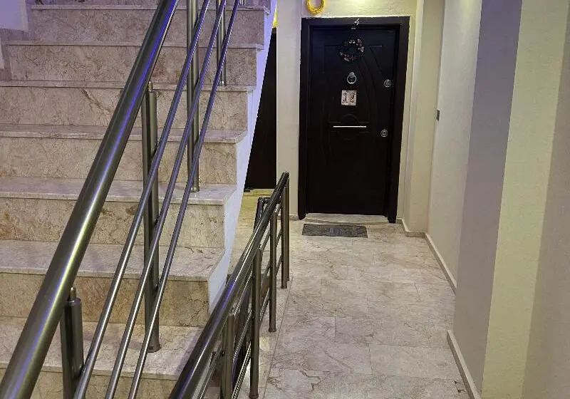 ホテル Mavi Restaurant & Apartments 2