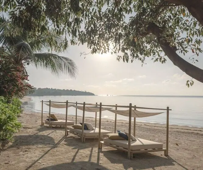 The Spa Resorts Lamai Beach