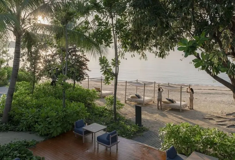The Spa Resorts Lamai Beach