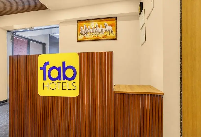 Fabhotel Sb Palace
