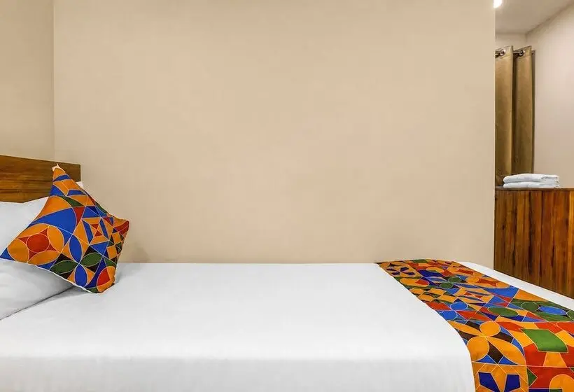 Fabhotel Sb Palace