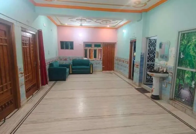 ホテル Bandhan Marriage Hall And