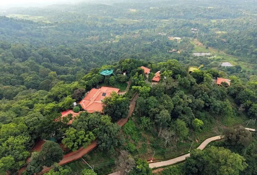 ホテル Celestial Heights Coorg By Voye Homes