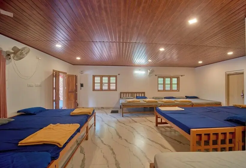 ホテル Celestial Heights Coorg By Voye Homes