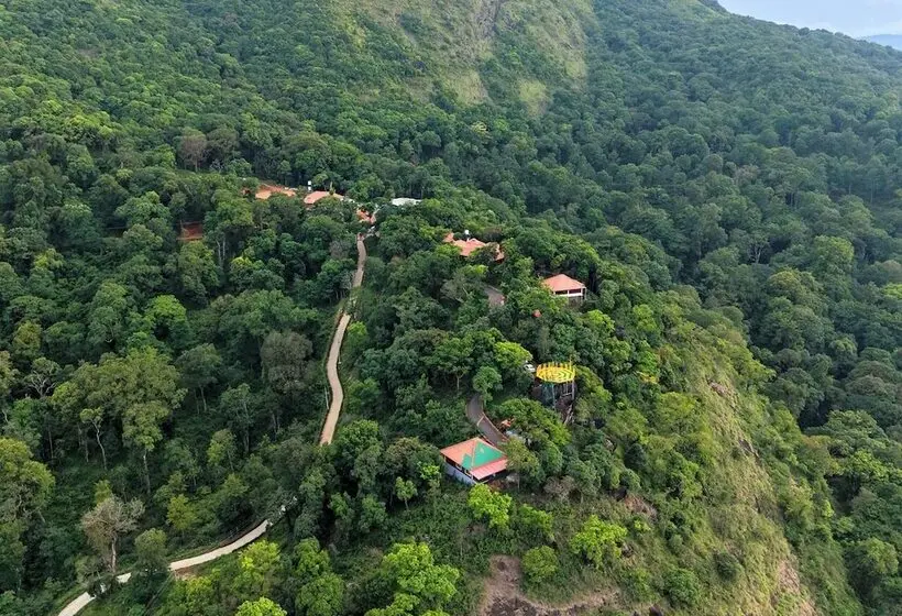 ホテル Celestial Heights Coorg By Voye Homes