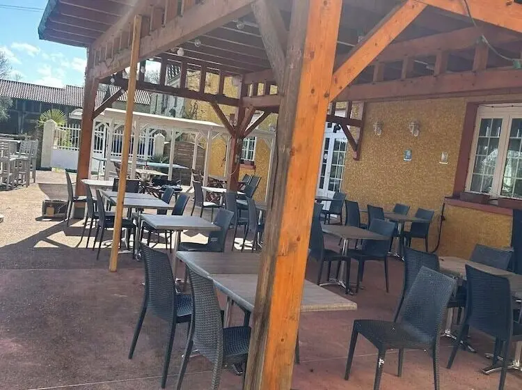 Hotelli La Villa Des Palmiers