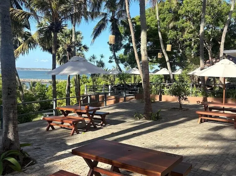 Hotelli Rest House Hambantota