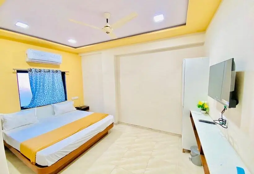 هتل Sarovar Inn