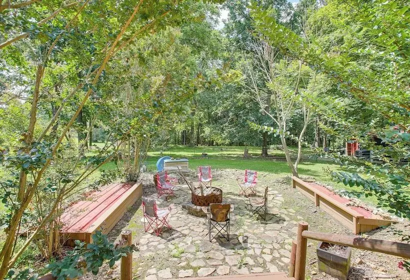 Peaceful Cabin Between Nashville & Bowling Green!