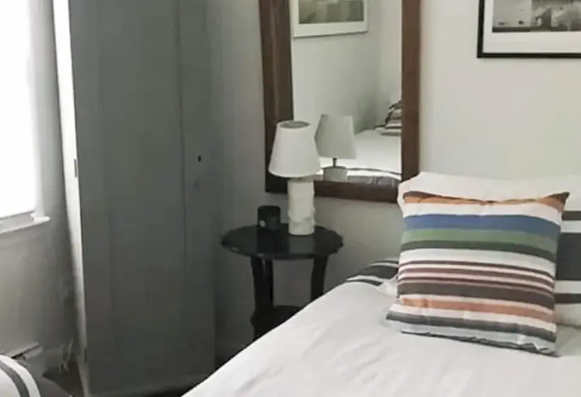 Steps To Beach & Lake Michigan! Family Retreat