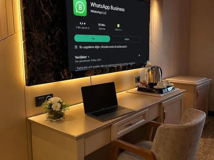Emä°rgan Otel