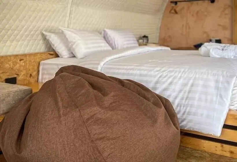 Hotelli La Levée Resort