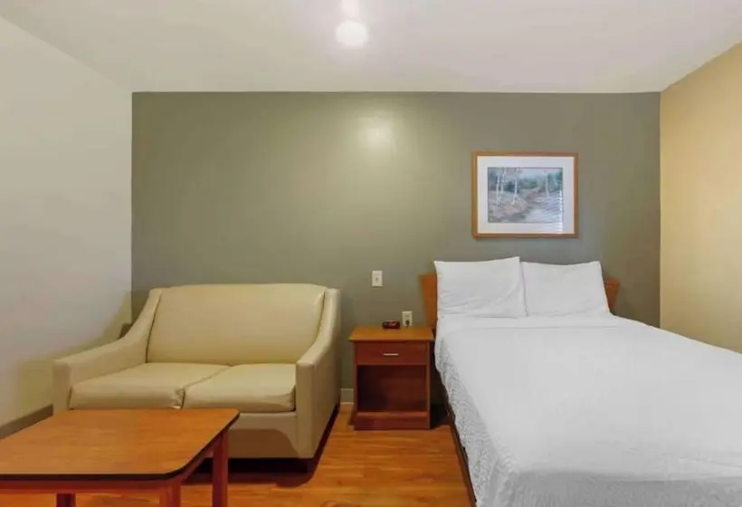 Motel 6 Suites Birmingham Pelham  Al