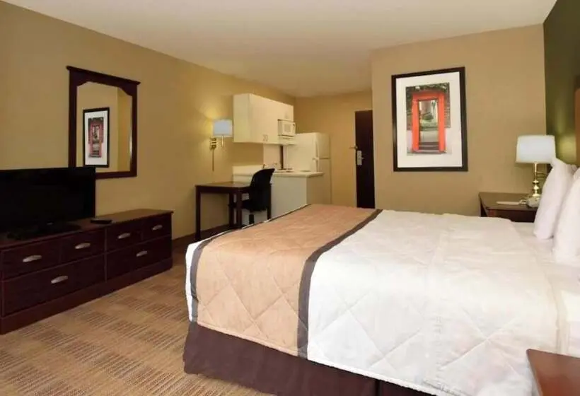 Motel 6 Suites Buffalo Amherst, Ny