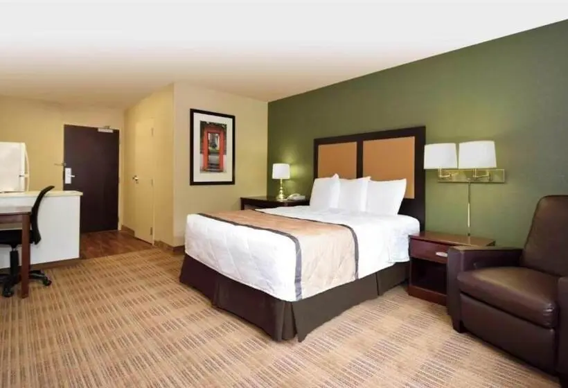 Motel 6 Suites Buffalo Amherst, Ny