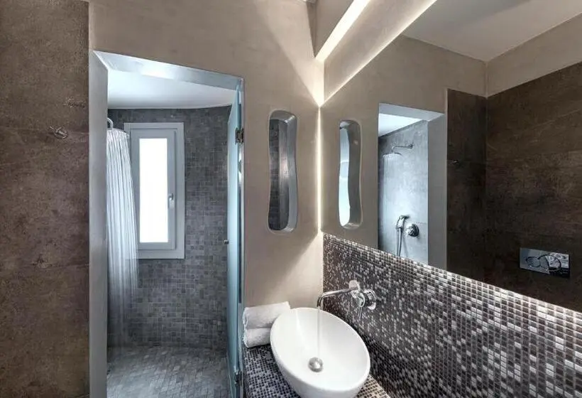 ホテル Alafropetra Luxury Suites