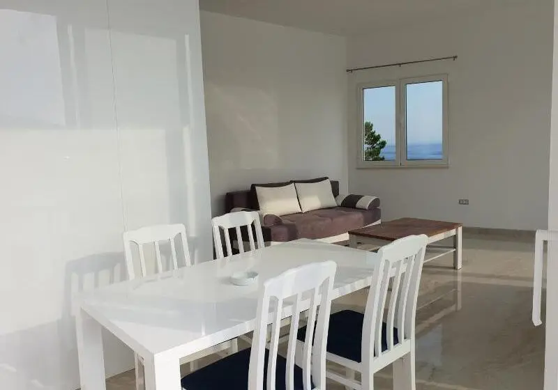 هتل Apartmani Svetionik