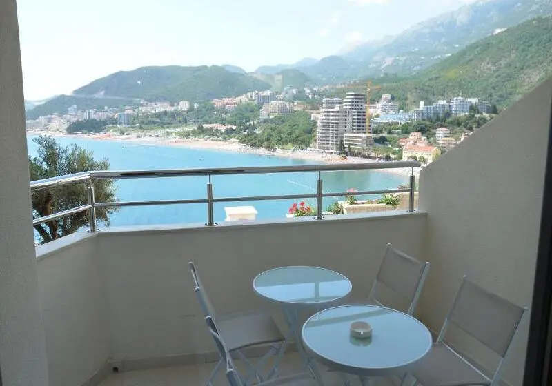 هتل Apartmani Svetionik